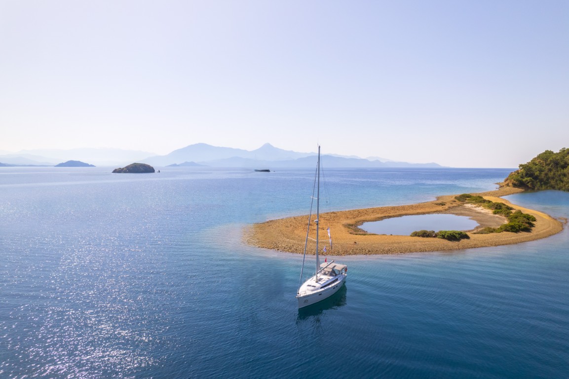 gocek-yelkenli-fethiye-yelkenli-kiralama göcek yelkenli kiralama, göcek kaptansız kiralama, göcek bareboat yat kiralama, fethiye kaptansız kiralama, fethiye bareboat kiralama, fethiye yelkenli kiralama, charter kiralama