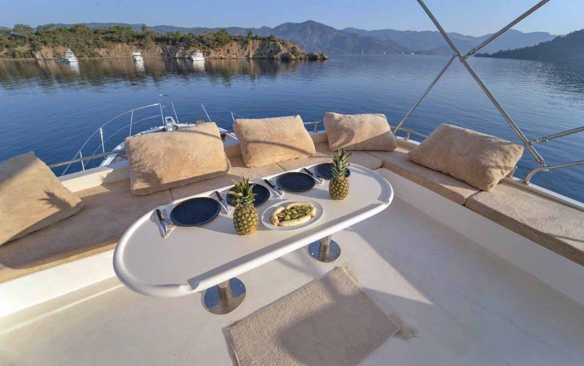 Aden 5 Motoryacht,